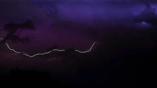 Impresionante Rayo Cielo Oscuro Tormenta — Foto de Stock