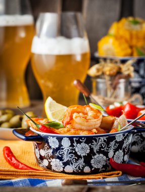 İspanyolca tapas ve bira seçkisi