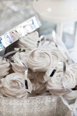 hediye kutusu yapımı zephyr (krema)