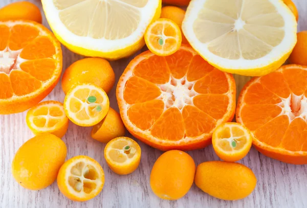 Fresh citrus fruits — Stock Photo, Image