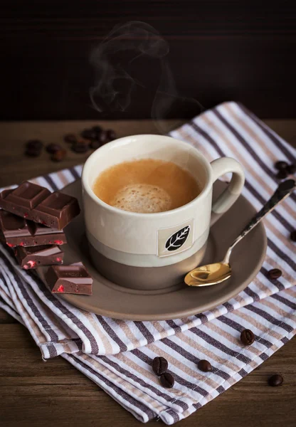 Tasse heißen Espresso-Kaffee — Stockfoto