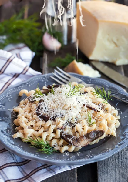 Porcini and parmesan pasta — Stock Photo, Image