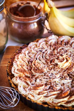 Banoffee Pasta krema ve çikolata ile