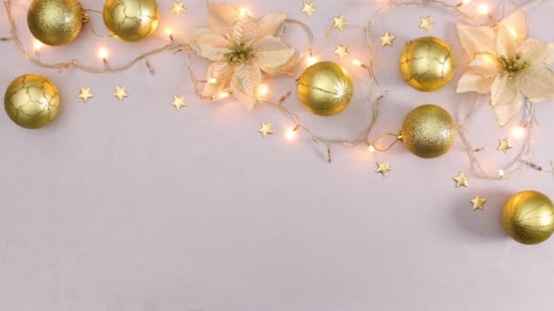 Gümüş Temalı Altın Noel Süslemelerinde Yanıp Sönen Işıklar Hareketi Durdur — Stok video