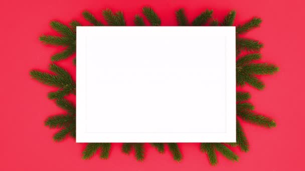 Dennen Takken Kerst Ornamenten Verschijnen Onder Frame Voor Tekst Stop — Stockvideo