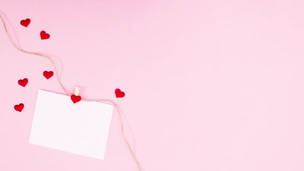 Papír Pro Text Srdcem Zavěšeným Pohybujícím Laně Zastavit Valentýna — Stock video