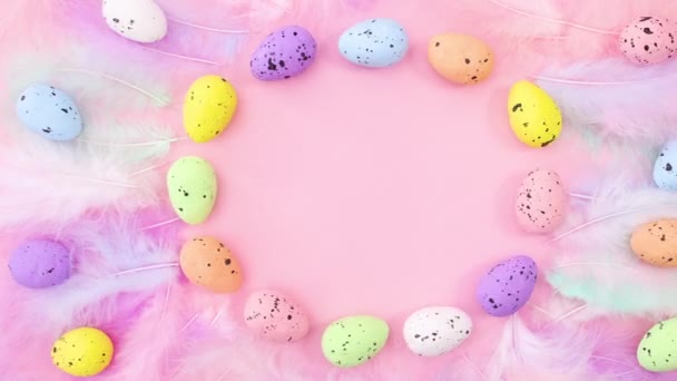 Tüylü Paskalya Yumurtalarının Yerini Değiştiriyorum Hareketi Durdur — Stok video