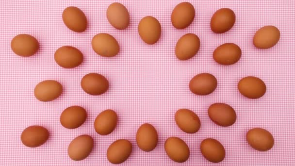 Świeże Jajka Kreatywne Ruch Różowy Motyw Zatrzymać Ruch — Wideo stockowe