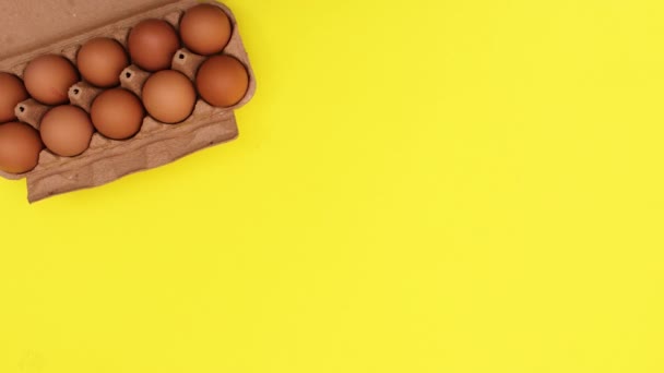 Aparecerá Una Caja Para Huevos Los Huevos Saldrán Caja Detener — Vídeo de stock