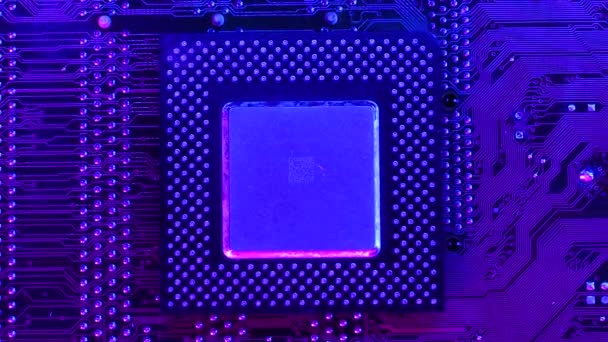 Placa Eletrônica Com Soldas Chips Ficção Científica Efeitos Luz Cyber — Vídeo de Stock