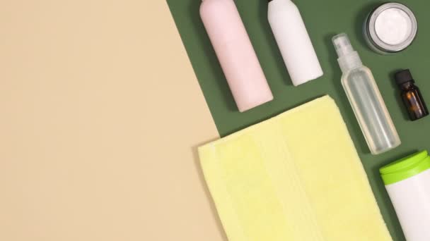 Cuidado Piel Spa Bienestar Productos Belleza Subir Sobre Fondo Beige — Vídeos de Stock