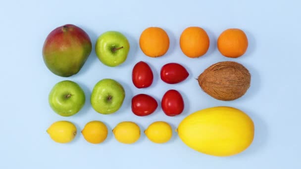 Layout Vibrante Criativo Feito Frutas Frescas Cores Diferentes Movem Fundo — Vídeo de Stock