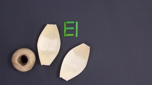 Cubertería Bambú Ecológico Comer Movimiento Utensilio Sobre Fondo Negro Detener — Vídeos de Stock