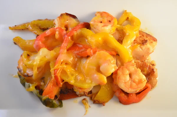 Shrimp Fajita Mix with Peppers and Cheese — Stock Photo, Image