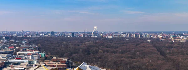 Панорама Берліна Парком Тьєргартен Спереду — стокове фото