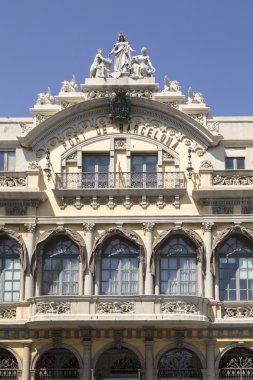 süs bow ön liman barcelona, İspanya bulundu