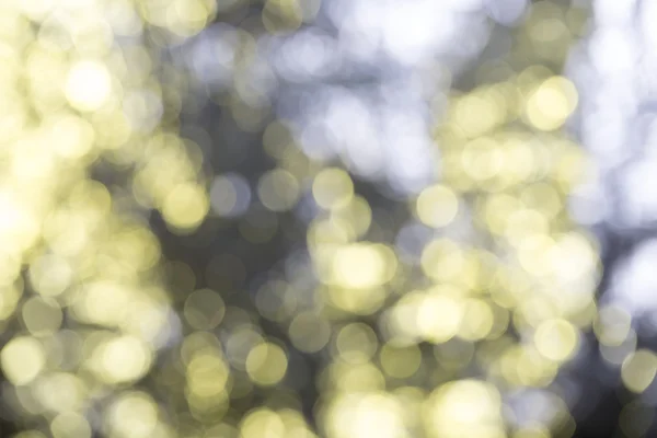 背景とオーバーレイのボケ味を持つ抽象ぼやけてライト — ストック写真