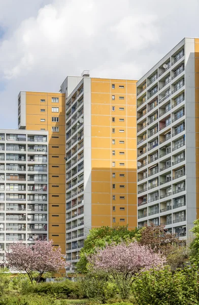 Torre de apartamentos en Berlín, Alemania , —  Fotos de Stock