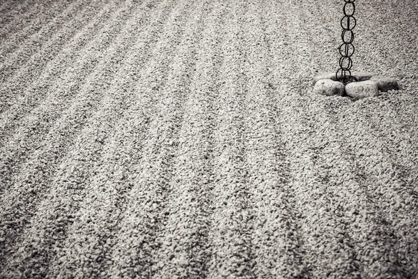 Black and white shot of a japanese stone garden — Stock Photo, Image