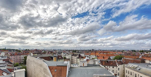 HDR shot: sea of berlin houses with cloudscape — Stock Photo, Image