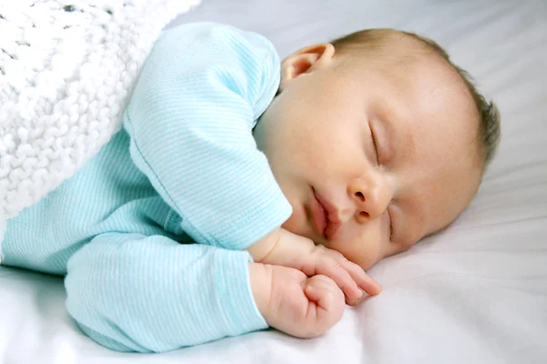 Peaceful Sleeping Newborn Infant — Stock Photo, Image