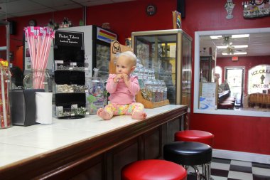 Dondurma Shoppe şeker yemek bebek kız