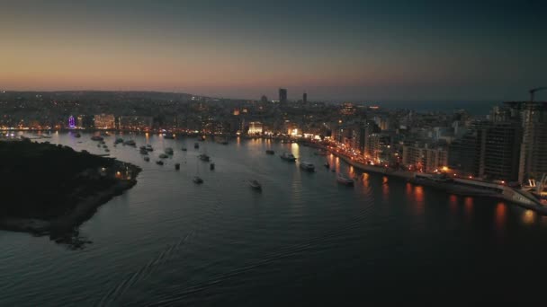 Sliema Kustweg Nachts Luchtfoto Maltese Beroemde Stad — Stockvideo