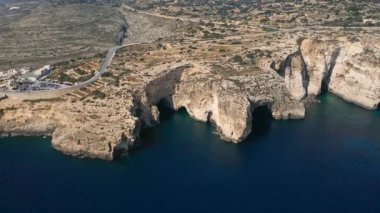 Mavi mağara, hava manzaralı. Malta adası