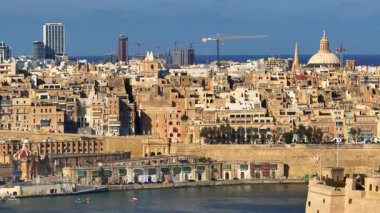 Kırsal tarım alanlarının insansız hava aracı görüşü. Malta adası