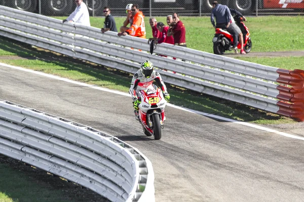 Andrea iannone ducati pramac Team racing — Zdjęcie stockowe