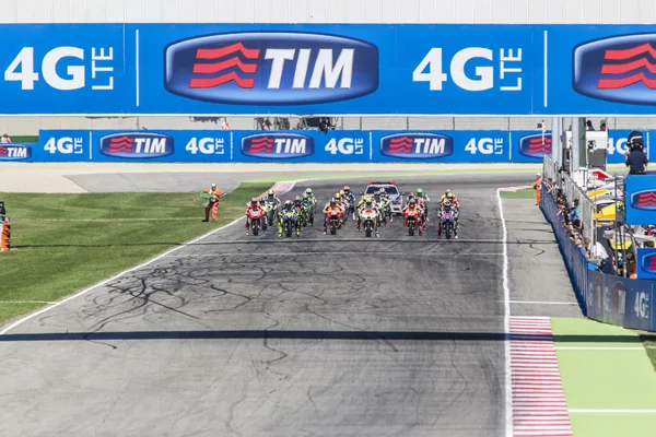 Grilla de partida de la carrera de motogp en misano — Stockfoto