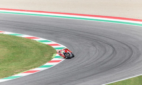 Andrea Iannone on Official Ducati MotoGP — Stock Photo, Image