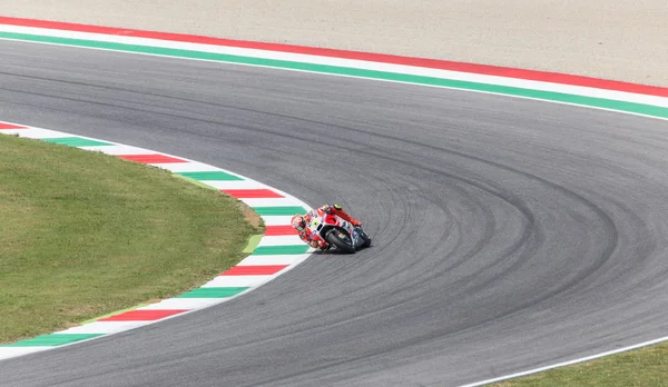 Andrea Iannone on Official Ducati MotoGP — Stock Photo, Image