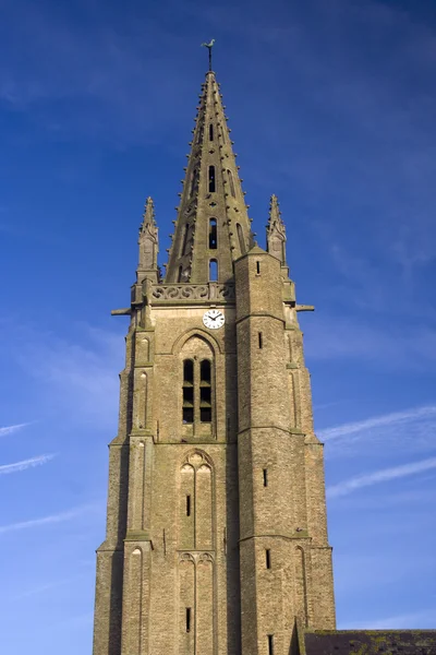 Die turmspitze der kirche Saint leger, socx, nordfrankreich — Stockfoto