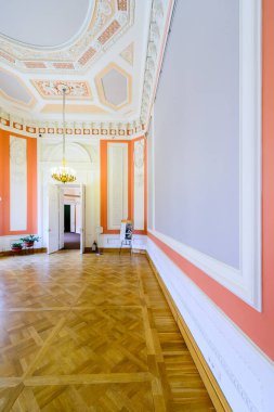 SAINT-PETERSBURG, RUSSIA - 09 AĞUSTOS 2017: Aziz Michael 'ın Şatosu (Mühendislerin Kalesi)).