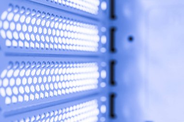 Yatay havalandırma ızgarası. Havalandırma delikleri. Metal yapı. 