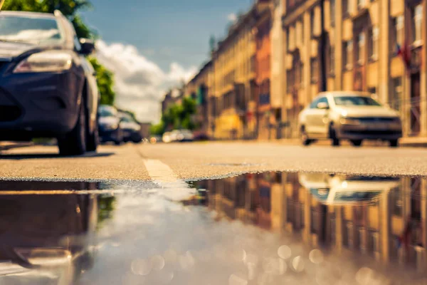 Sonniger Tag Nach Dem Regen Der Stadt Geparkt Auf Der — Stockfoto