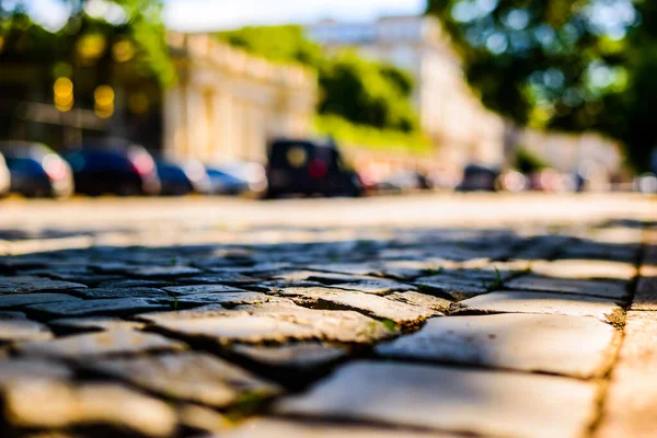 Sommer Der Stadt Die Fußgänger Gehen Die Straße Entlang — Stockfoto