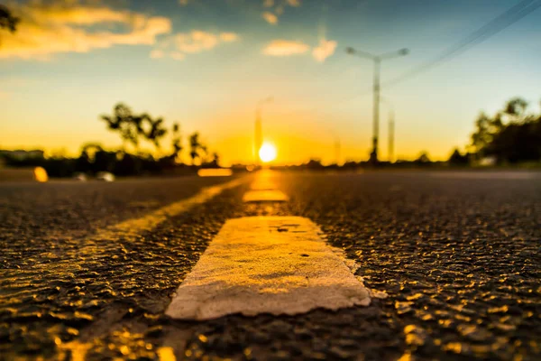 Puesta Sol Campo Carretera Vacía —  Fotos de Stock