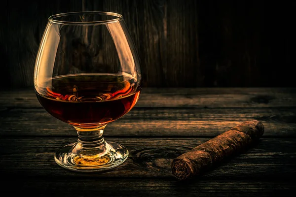 Glass Brandy Cuban Cigar Wooden Table — Stock Photo, Image