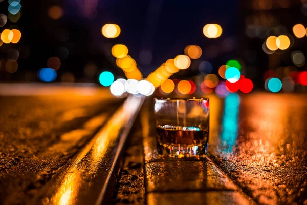 Lumières Ville Nuit Travers Verre Alcool — Photo