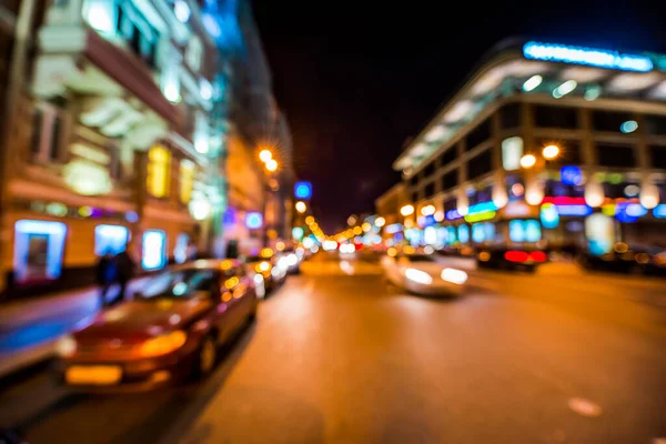 Nächte Lichter Der Großstadt Autos Fahren Die Allee Entlang Vorbei — Stockfoto