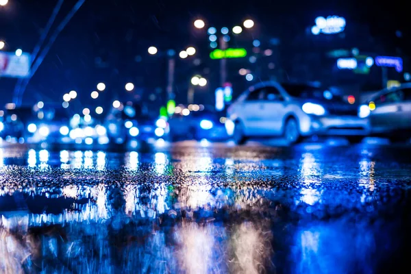 Noite Chuvosa Cidade Grande Tráfego Denso Intersectio Ocupado — Fotografia de Stock