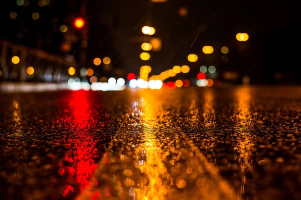 Noite Chuvosa Cidade Grande Luzes Brilhantes Aproximar — Fotografia de Stock