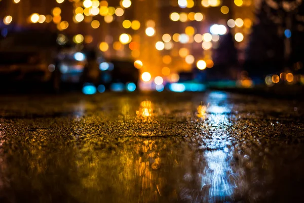 Noite Chuvosa Cidade Grande Beco Com Carros Fundo — Fotografia de Stock