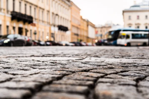 Ciudad Plaza Central Pavimentada Con Piedra Aparcamiento Los Coches Vista — Foto de Stock