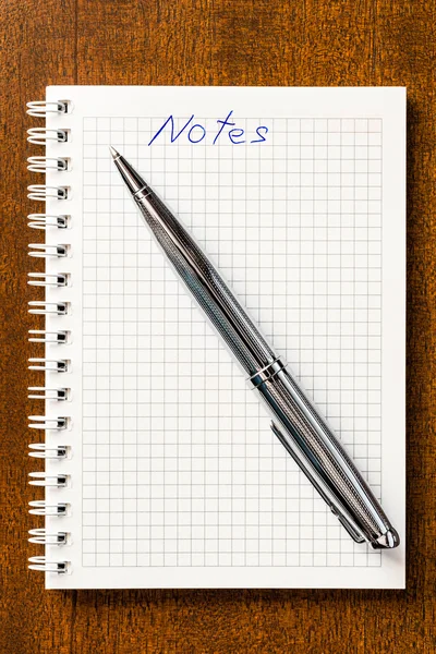 Notes and a pen — Stock Photo, Image