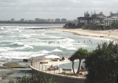 Kings Beach, Sunshine Coast Sahil Resort görünümü, Queensland Avustralya