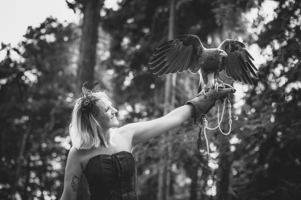 Bayan harris Şahin ile