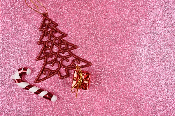 Різдвяні Приналежності Рожевому Блискучому Фоні Високоякісна Фотографія — стокове фото